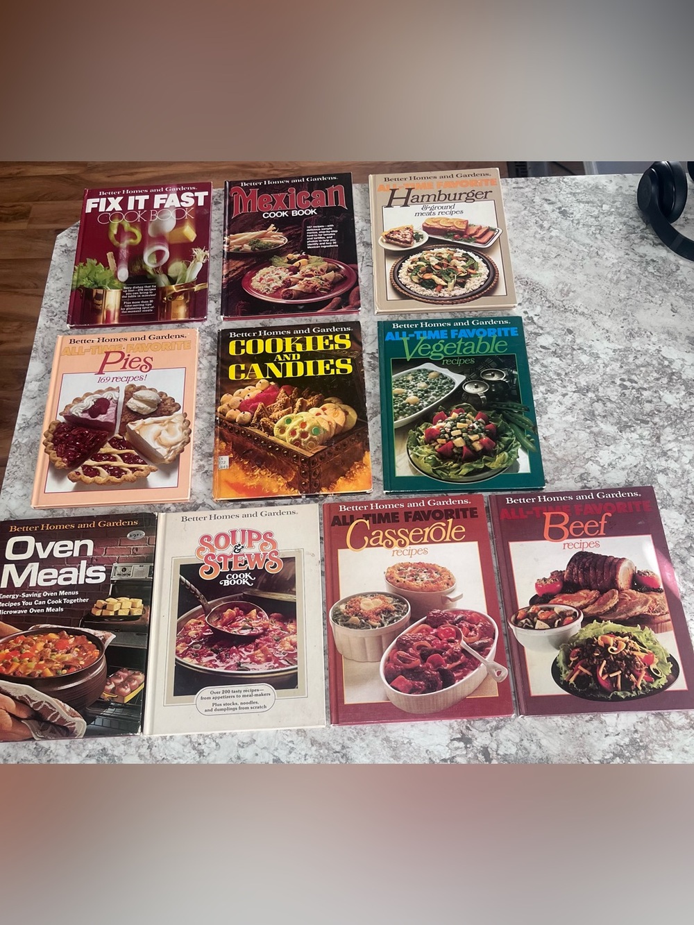 VINTAGE 1970’S BETTER HOMES & GARDENS HARDCOPY COOKBOOKS BUNDLE OF 10